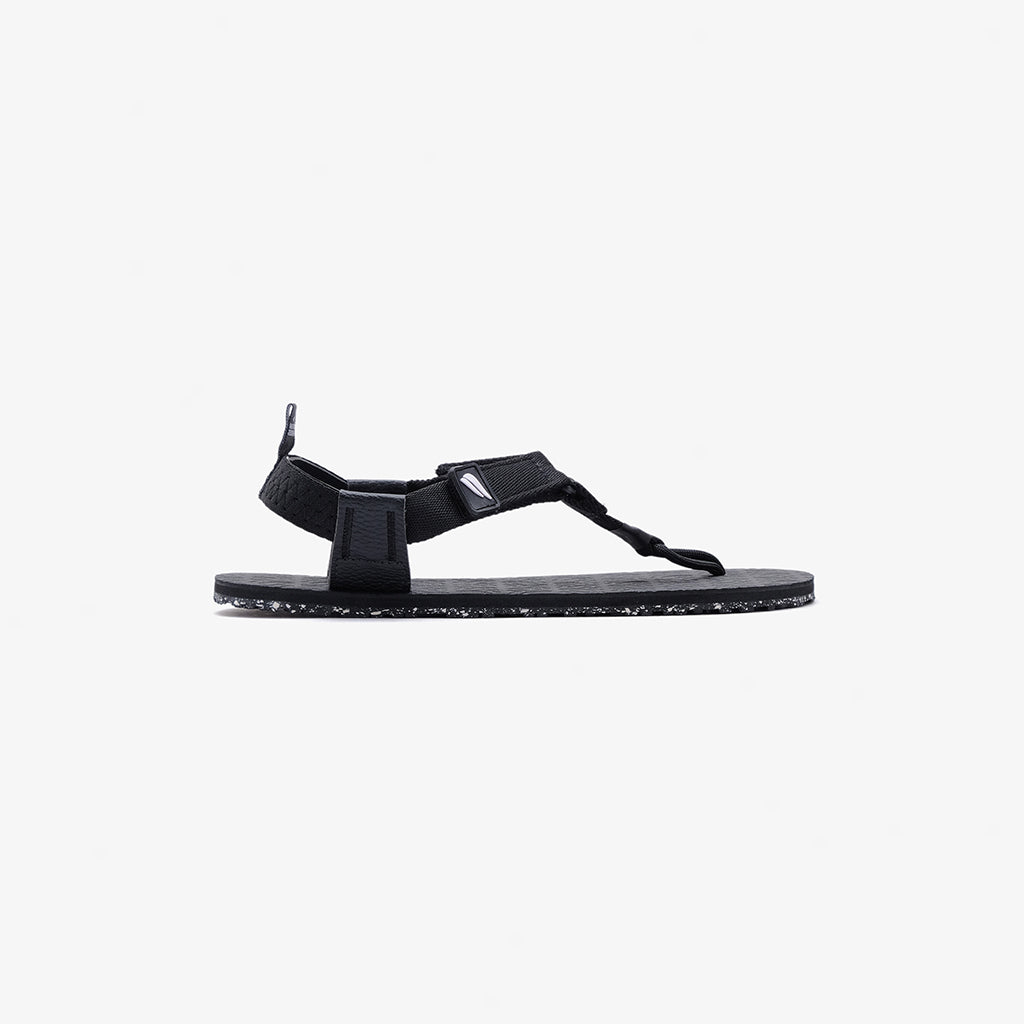 Jelajah Road Barefoot Flip Flops - Black