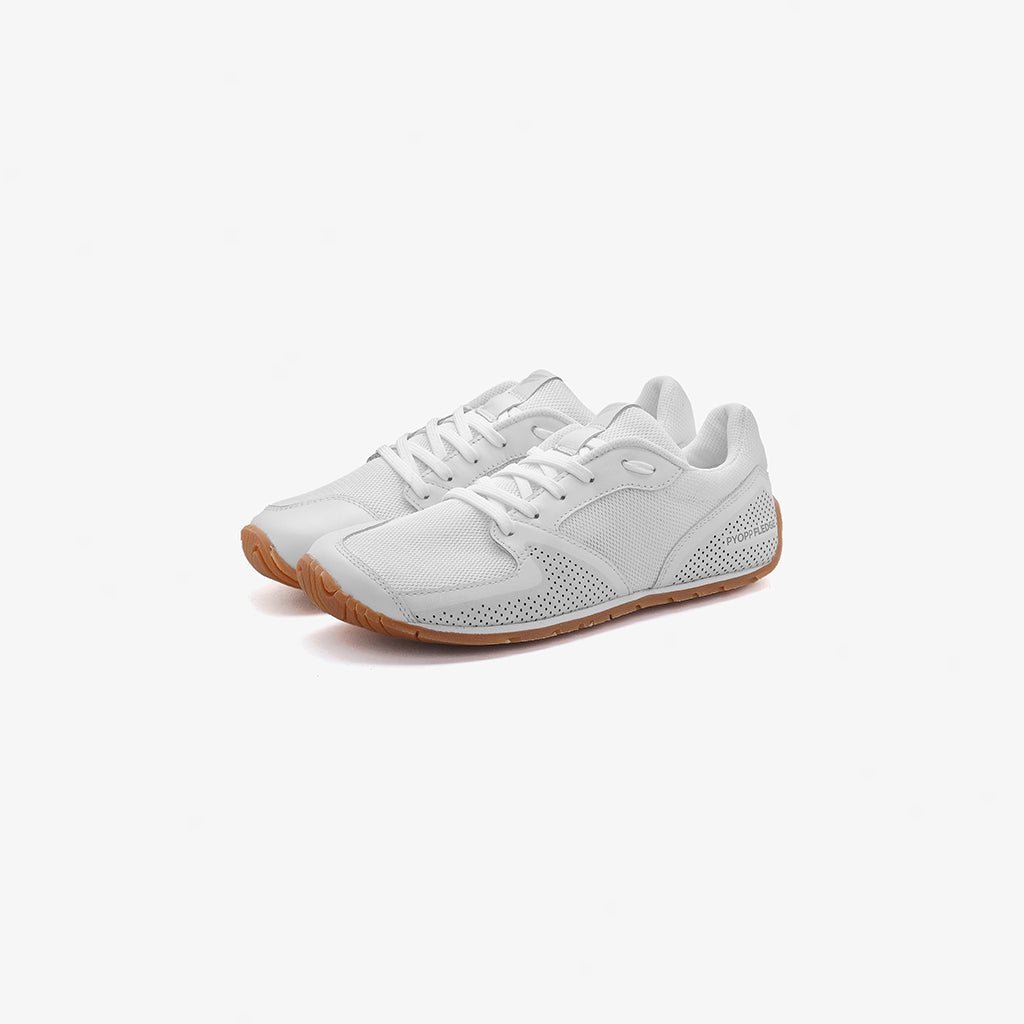 Day 01 Barefoot Sneakers - White On Gum - Pyopp Fledge Europe