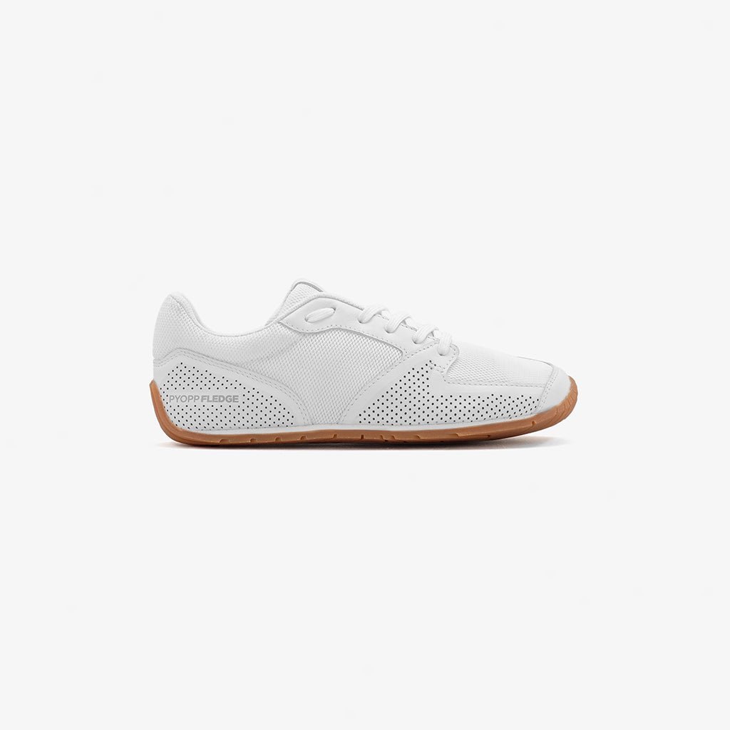 Day 01 Barefoot Sneakers - White On Gum - Pyopp Fledge Europe